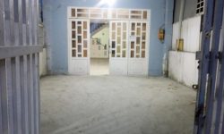Nhà cũ tiện sửa lại Mặt tiền đường số 11 phường Trường Thọ