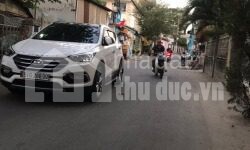 Đất trống đã san lấp và xin giấy phép xây dựng được 1 hầm 4 lầu