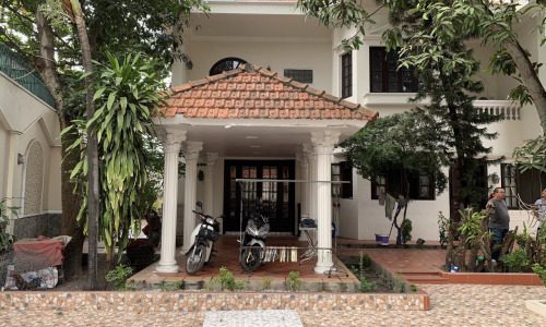 GẤP!!! ĐI NƯỚC NGOÀI BÁN LẠI BIỆT THỰ BÌNH THỌ GIÁ TỐT KHU VỰC!!!!