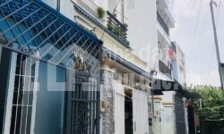 NHÀ ĐẸP LIỀN KỀ KĐT VẠN PHÚC CÁCH BÌNH TRIỆU 1,2KM GIÁ BAO KHU VỰC!!!!!