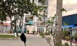 ĐẸP QUÁ!! NHÀ MT ĐƯỜNG 25M PHƯỚC BÌNH GẦN ĐỖ XUÂN HỢP BÁN GẤP!!!