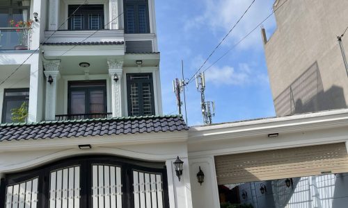 BÁN NHÀ ĐƯỜNG LÊ VĂN CHÍ GẦN CC PHÚC LỘC THỌ – CTY VIỆT THẮNG VỊ TRÍ ĐẸP!!!!