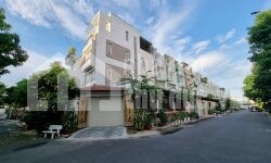 BÁN NHÀ 2MT GẦN TÔ NGỌC VÂN – VÀNH ĐAI 2 NGANG 10M CAO RÁO ĐẸP!!
