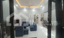 SỐC!!! NHÀ 3 MẶT TIỀN HẺM CẦN BÁN GẤP GIÁ SIÊU RẺ KHU VỰC!!!