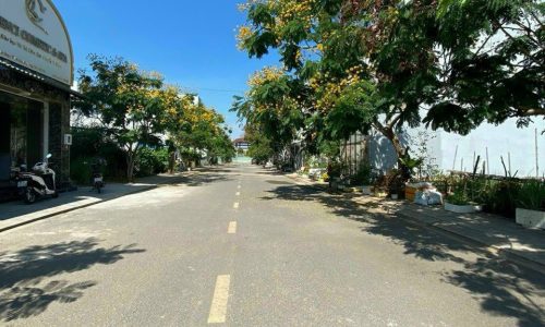 ĐẤT 2 MT LONG TRƯỜNG Q9 GIÁ RẺ VỊ TRÍ TUYỆT ĐẸP CẦN BÁN!!!!