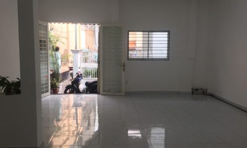 BÁN NHÀ GẦN CHỢ THỦ ĐỨC LINH TÂY KDC ĐÔNG ĐÚC GIÁ RẺ!!!!