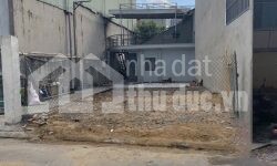 BÁN ĐẤT MT LINH XUÂN NGAY TRƯỜNG HỌC KD MUA BÁN SẦM UẤT!!!!