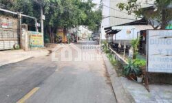 Nhà 326,9m2 2 mặt tiền trước sau, đường số 13 HBC đang cho thuê 27tr/tháng