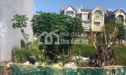 Đất đường số 8 Hiệp Bình Phước Hiên nay là cái kho tạm
