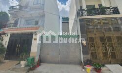 Cần bán lô đất thổ cư mặt tiền HXH đường 38, ngay chợ Hiệp Bình