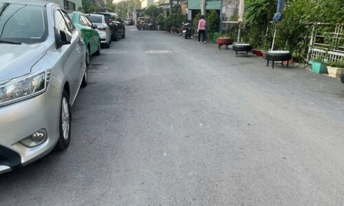 CẦN BÁN NHÀ 1 TRỆT 1 LẦU ĐƯỜNG SỐ 40 HIỆP BÌNH CHÁNH THỦ ĐỨC!!!