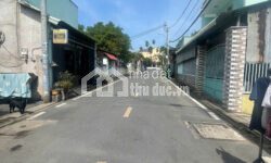 Cho Thuê Nhà MT hẻm đường Đình Phong Phú p. TNPB Q9