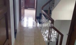 Cho thuê nhà hẻm xe hơi P. Hiệp Phú gần Ngã Tư Thủ Đức