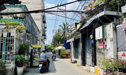 Nhà bán 50m2 ngay chợ Hiệp Bình giá tốt